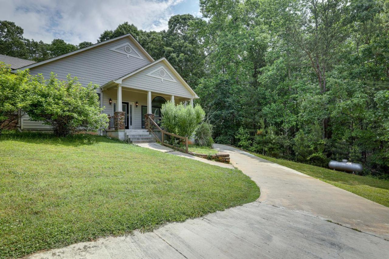 Single-Story Home About 7 Mi To Old Towne Conyers! Buitenkant foto